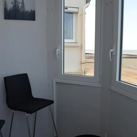 La Tourelle - Balcon Vue Mer Et Terrasse Plein Sud Saint-Aubin-Sur-Mer  Exterior photo