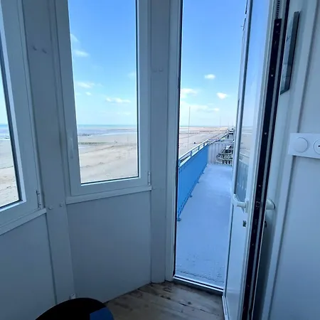 La Tourelle - Balcon Vue Mer Et Terrasse Plein Sud Saint-Aubin-Sur-Mer  Exterior photo