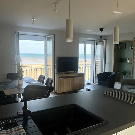 La Tourelle - Balcon Vue Mer Et Terrasse Plein Sud Saint-Aubin-Sur-Mer  Exterior photo